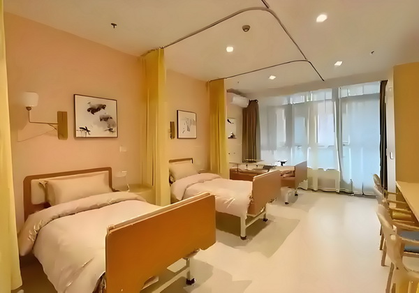 想办深圳户口怎么办_活佛王兴夫“点化”140位女信徒,全程不穿衣服,场面失控 活佛王兴老家公公要回河南
