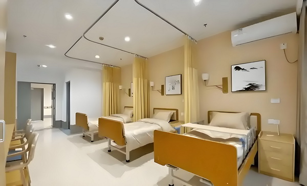 985硕士能落户深圳吗_变态男躲女神床下,尺度生猛的日本电影! 邹某在乎自己不够男友觉得